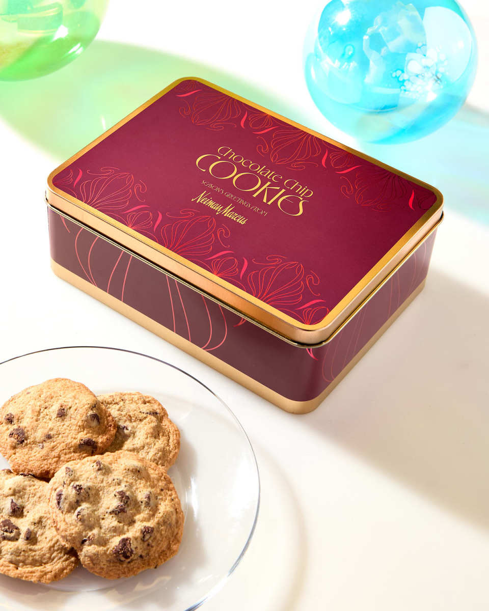 Chocolate Chip Cookie Holiday Gift Tin
